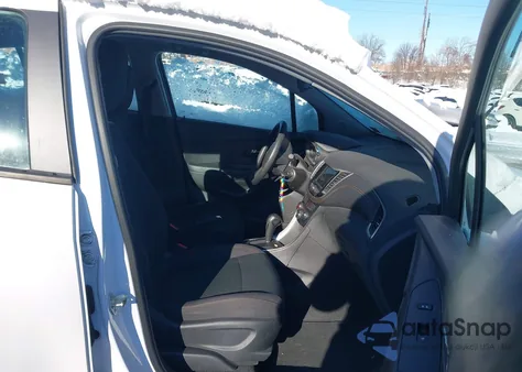 2018 Chevrolet Trax Ls из США, поврежденный, VIN 3GNCJNSB8JL386118